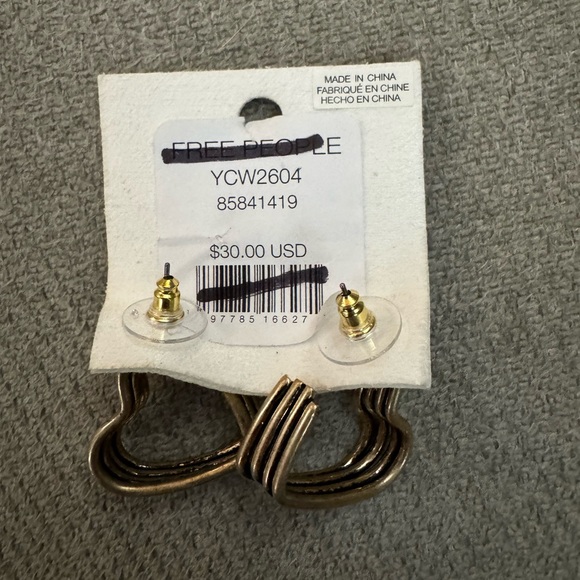 Free People Freya Hoops - Picture 5 of 5